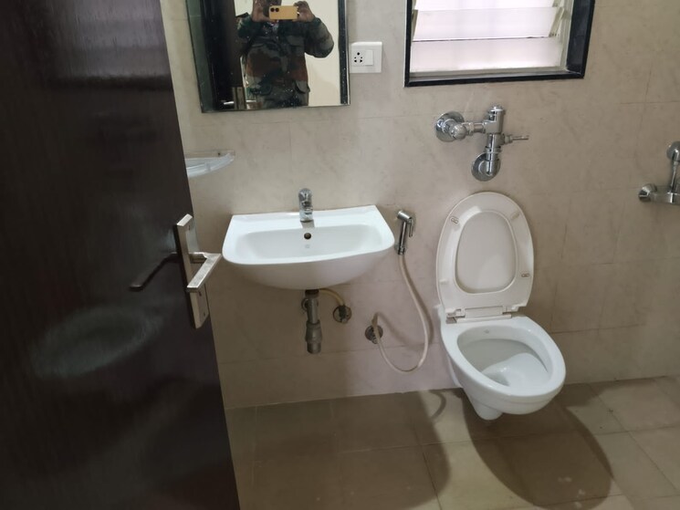 Bathroom, godrej-horizon 1 Bedroom 640 Sq.Ft. Apartment In Mohammadwadi Pune 7612218