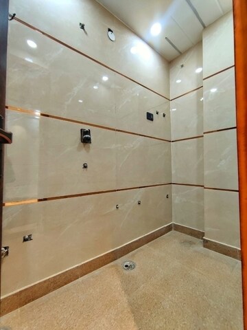 2 BHK Builder Floor For Sale in Mahavir Enclave 1