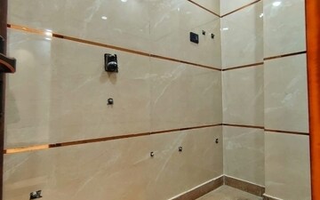 2 BHK Builder Floor For Sale in Mahavir Enclave 1