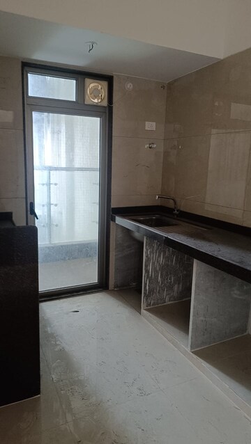 रेसिडेंशियल फ्लैट वर्ग फुट फॉर रेंट इन बायकुल्ला वेस्ट मुंबई  7612352