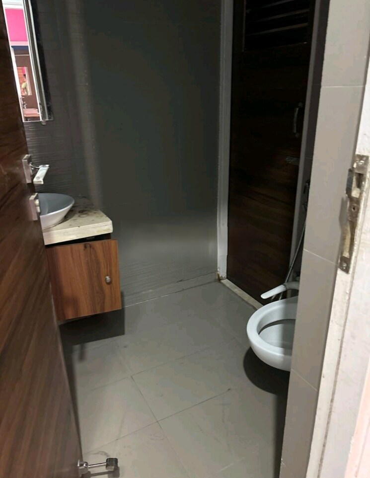 Bathroom, auralis-the-twins 2 Bedroom 874 Sq.Ft. Apartment In Thane West Thane 7612389