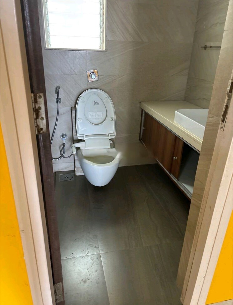 Bathroom, auralis-the-twins 2 Bedroom 874 Sq.Ft. Apartment In Thane West Thane 7612389