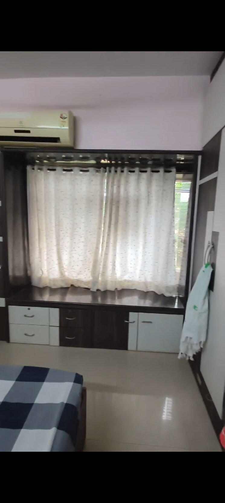 Bedroom, satellite-park-chs-jogeshwari-east 1 Bedroom 600 Sq.Ft. Apartment In Jogeshwari East Mumbai 7612469