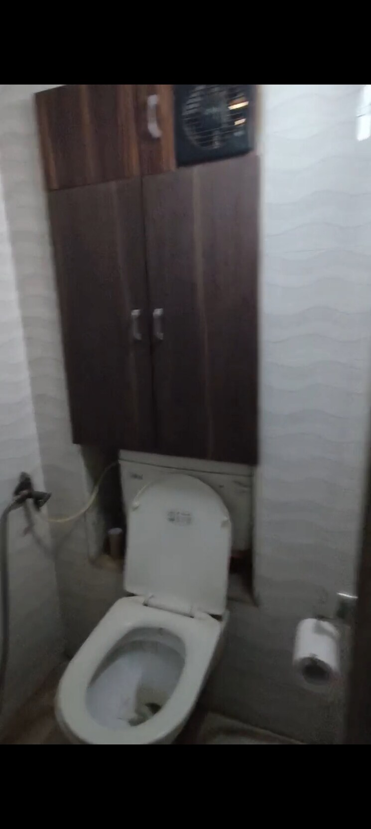 Bathroom, satellite-park-chs-jogeshwari-east 1 Bedroom 600 Sq.Ft. Apartment In Jogeshwari East Mumbai 7612469
