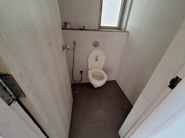 Bathroom in 1.5 BHK Apartment at Lodha Casa Rio, Dombivli East – for Sale