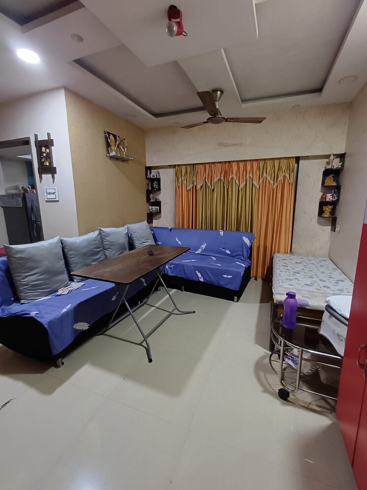 Master Bedroom, windsor-garden-enclave 2 Bedroom 900 Sq.Ft. Apartment In Vasant Vihar Thane 7612528