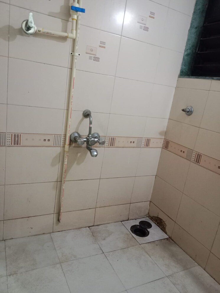 Bathroom, shubh-enclave 1 Bedroom 710 Sq.Ft. Apartment In Taloja Navi Mumbai 7612654