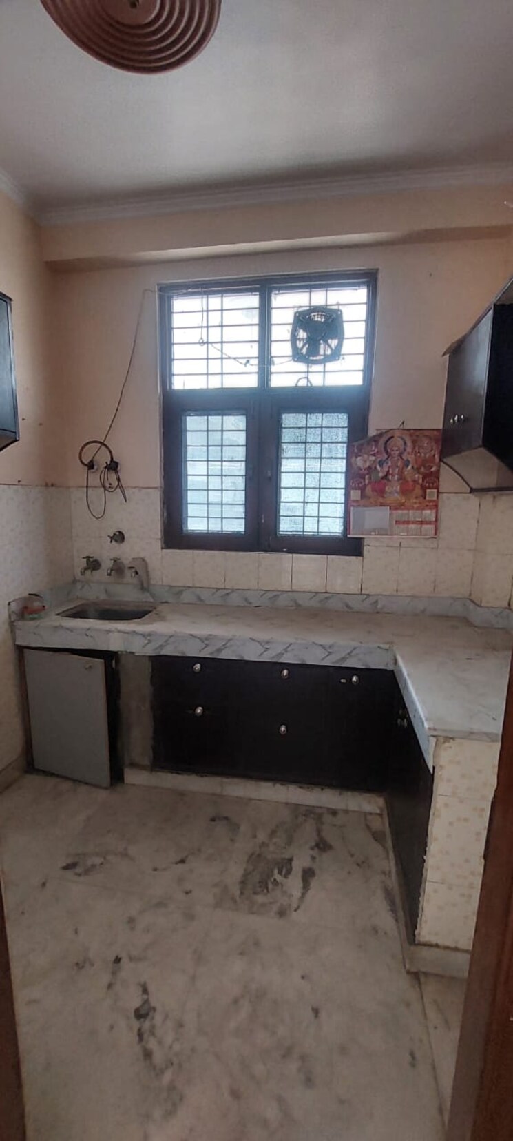 Kitchen, om-builder-floors 2 Bedroom 1230 Sq.Ft. Builder Floor In Green Fields Colony Faridabad 7612737