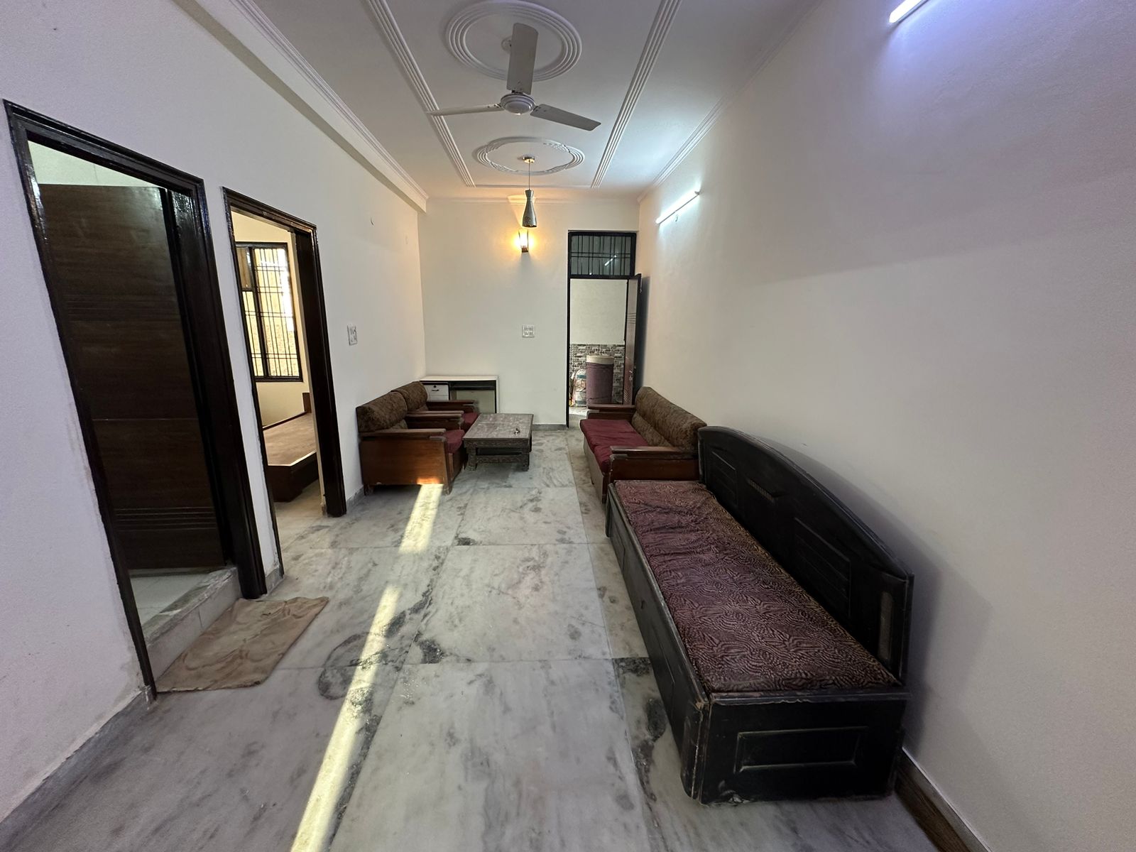 2 BHK 1350 Sq.Ft. Builder Floor in OM Builder Floors