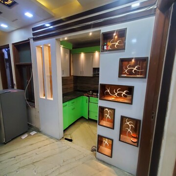 रेसिडेंशियल बिल्डर फ्लोर वर्ग यार्ड फॉर रेंट इन रामा पार्क दिल्ली  7612897