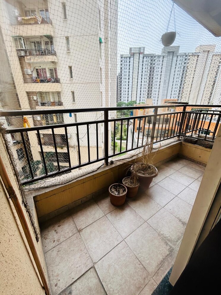 Balcony, vrindavan-garden 3 Bedroom 70 Sq.Yd. Villa In Sector 16b Greater Noida Greater Noida 7612967