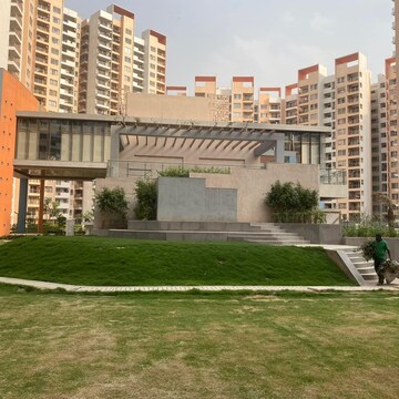 3 BHK Apartment – Exterior View View at Shapoorji Pallonji Joyville Phase 2, Sector 102 - for Sale