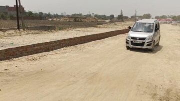  Plot – Exterior View View at Yamuna Expressway - for Sale