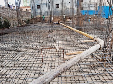2 BHK Builder Floor For Sale in Noida Central