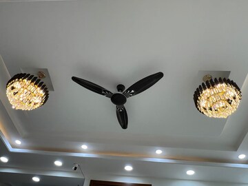 Furnished Amenities in 3 BHK Builder Floor at Chattarpur – for Sale