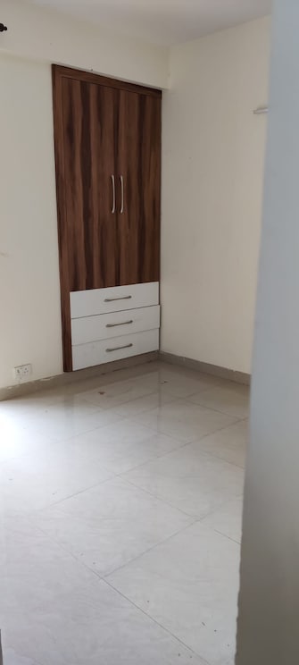 2 BHK Apartment For Rent in Amrapali Royal Vaibhav Khand Ghaziabad  7614579