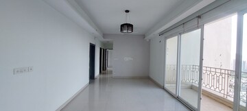 Room in 3 BHK Apartment at Mahagun Mirabella, Sector 79 – for Sale