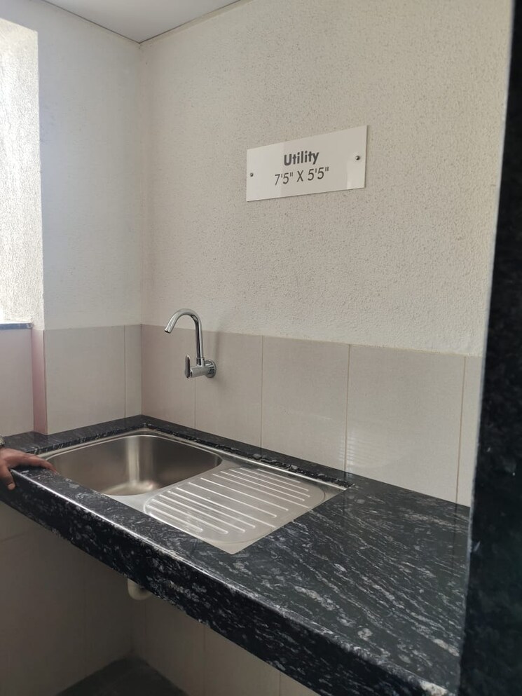 Kitchen, gera-world-of-joy 3 Bedroom 1003 Sq.Ft. Apartment In Kharadi Pune 7614696