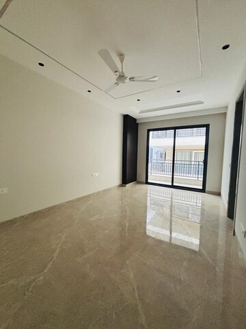 Room in 4 BHK Builder Floor at Sushant Lok 2, Sector 57 – for Sale