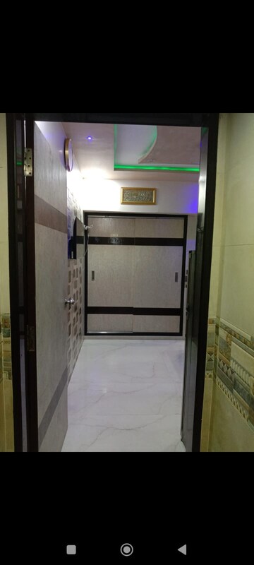 Bathroom in 3 BHK Apartment at Evershine Woods, Mira Road – for Sale