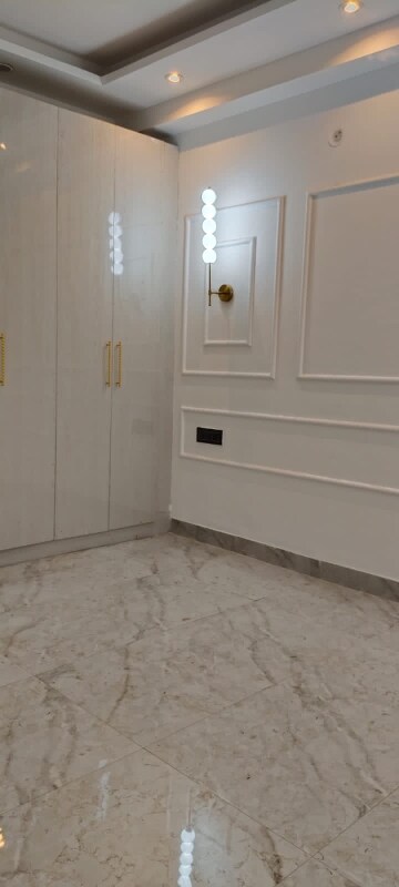 Bathroom in 3 BHK Builder Floor at Chattarpur – for Sale