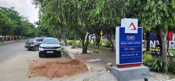 Parking in Studio Apartment at WTC Quad, Tech Zone 4 Greater Noida – for Sale