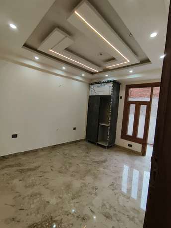 2 BHK Builder Floor For Resale in Sector 73 Noida  7615312