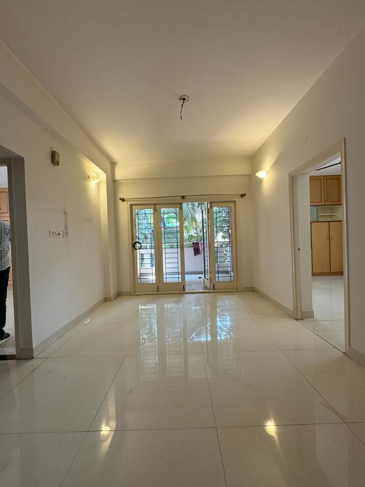 Room, rosa-gardenia 3 Bedroom 1345 Sq.Ft. Apartment In Ghodbunder Road Thane 7615413