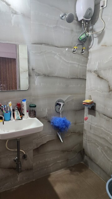 Bathroom in 3 BHK Apartment at Amrapali Silicon City, Sector 76 – for Sale