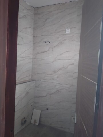 Bathroom in 3 BHK Villa at Guru Teg Bahadur Nagar – for Sale