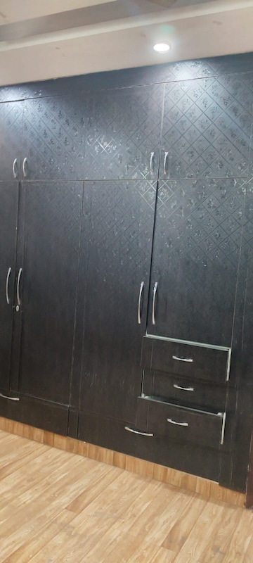 रेसिडेंशियल बिल्डर फ्लोर वर्ग फुट फॉर रेंट इन न्यू कालोनी गुड़गांव  7615837