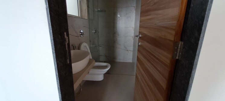 Bathroom, thapar-suburbia 2 Bedroom 726 Sq.Ft. Apartment In Chembur Mumbai 7616507