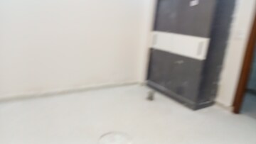 Furnished Amenities in 3 BHK Builder Floor at Sector 7 Dwarka – for Sale