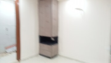 Room in 3 BHK Builder Floor at Sector 7 Dwarka – for Sale