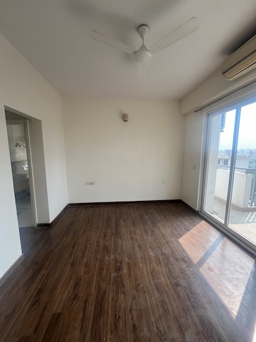 3.5 BHK Apartment For Rent in Emaar The Palm Drive-The Sky Terraces Sector 66 Gurgaon  7616890