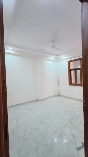 Room in 2 BHK Builder Floor at Chattarpur – for Sale
