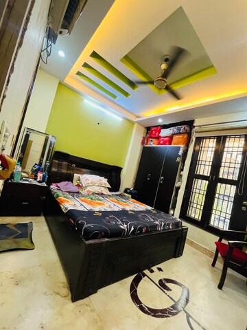 रेसिडेंशियल बिल्डर फ्लोर वर्ग फुट फॉर रेंट इन निति खंड ग़ाज़ियाबाद  7617309