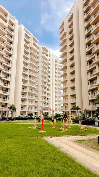 3 BHK Apartment For Resale in Sonam Golden Nest Phase XVI Mira Road Thane  7617296