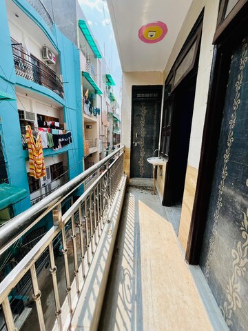 Balcony in 2 BHK Builder Floor at Dwarka Mor – for Rent