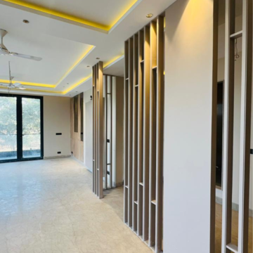 Room in 4 BHK Builder Floor at Sector 57 – for Sale