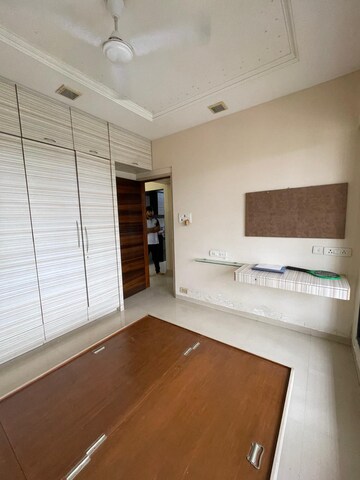 Bedroom in 2 BHK Apartment at Dahisar East – for Sale