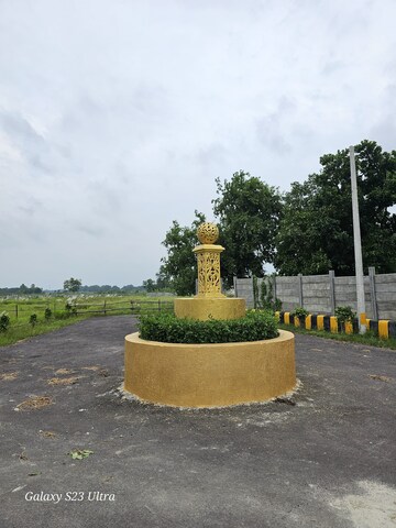   Plot at Mohanlalganj – for Sale