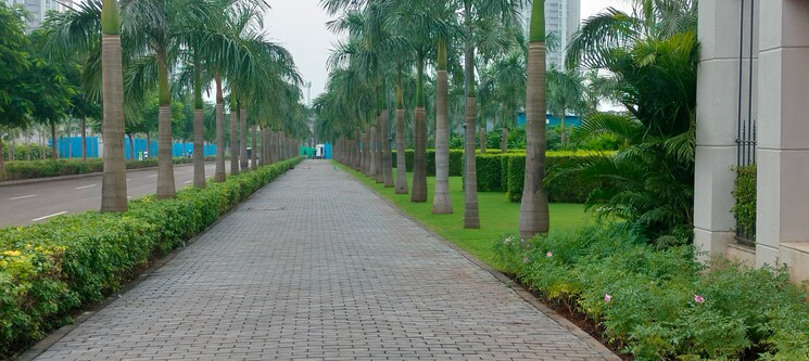 Swimming Pool, lodha-villa-royale 4 Bedroom 3116 Sq.Ft. Villa In Mankoli Thane 7619043