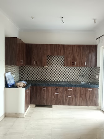 3 BHK Apartment For Rent in Saviour Park Mohan Nagar Ghaziabad  7619291