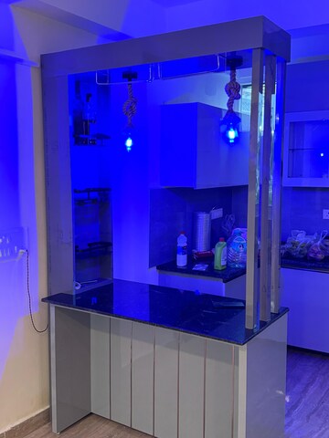 Bathroom in 3 BHK Builder Floor at BPTP Parklands, Sector 76 – for Sale