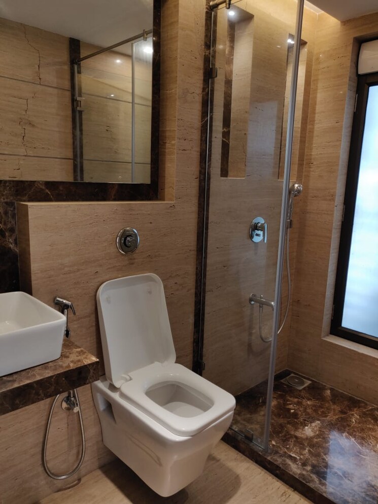 Bathroom, l-nagpal-jaswant-heights 3 Bedroom 1600 Sq.Ft. Apartment In Khar West Mumbai 7619399
