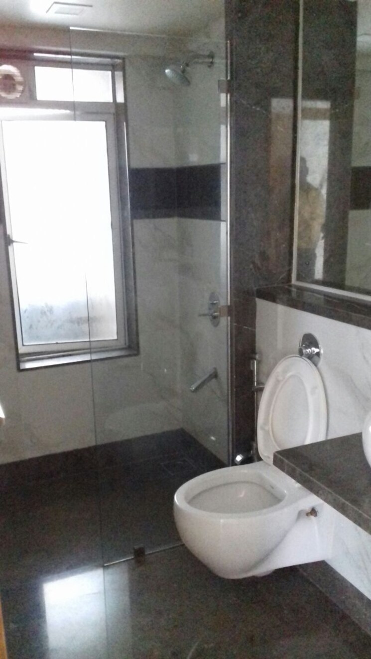 Bathroom, ekta-iris 3 Bedroom 1620 Sq.Ft. Apartment In Khar West Mumbai 7619411