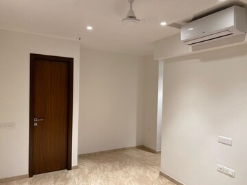 Bedroom in 2.5 BHK Apartment at Hiranandani Castle Rock, Powai – for Sale