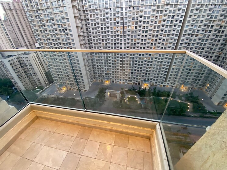 Balcony, hiranandani-castle-rock 2.5 Bedroom 855 Sq.Ft. Apartment In Powai Mumbai 7619413
