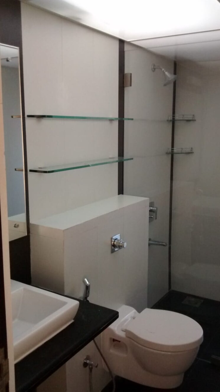 Bathroom, kolte-patil-k52 3 Bedroom 1210 Sq.Ft. Apartment In Khar West Mumbai 7619419